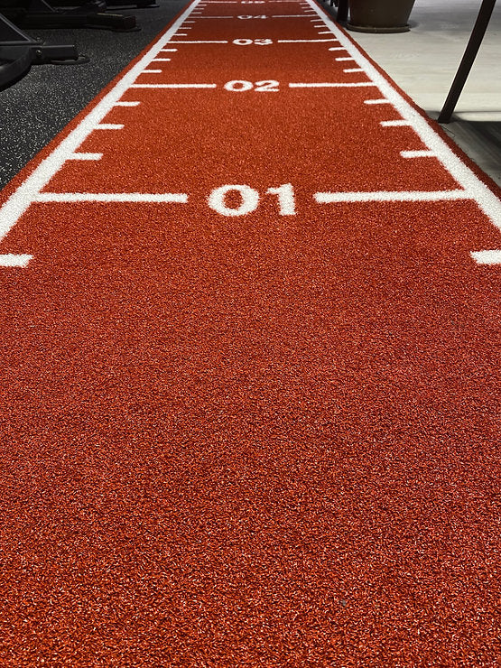 Piste en gazon - 10m x 1m Rouge Brique - Curled (poils courts)